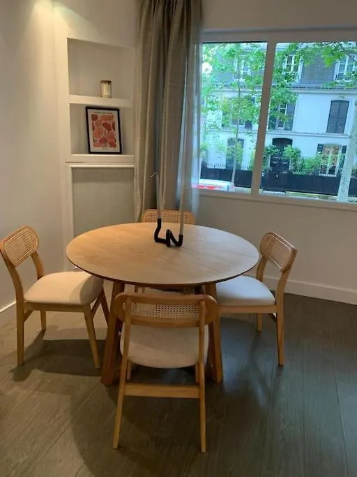 Appartement Victor Hugo Paris France